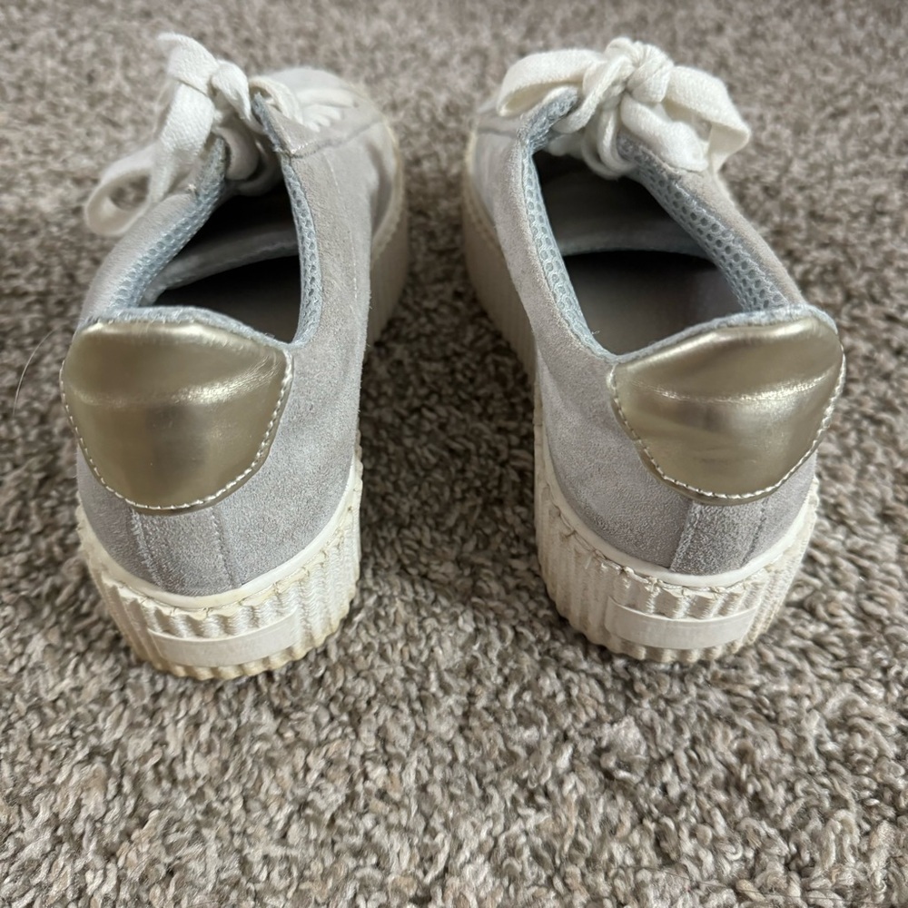 The Shoe Box Platform Tennis Shoes Size 6 - Picture 4 of 13